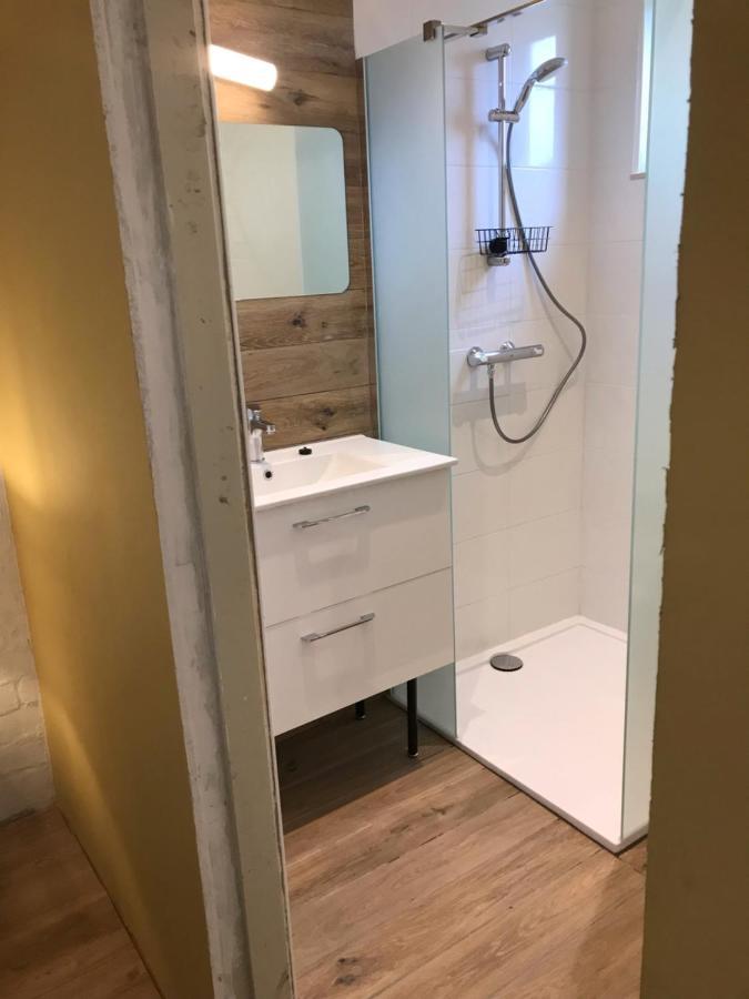T Schooltje Hotel Schoondijke Kültér fotó